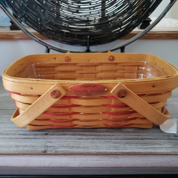 SIGNED Longabereger 2000 Woven Memories Red Basket